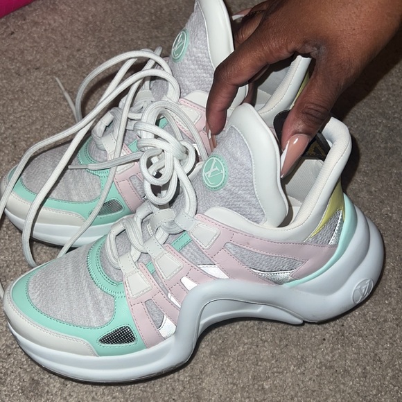 Louis Vuitton Archlight Sneaker - Picture 3 of 7